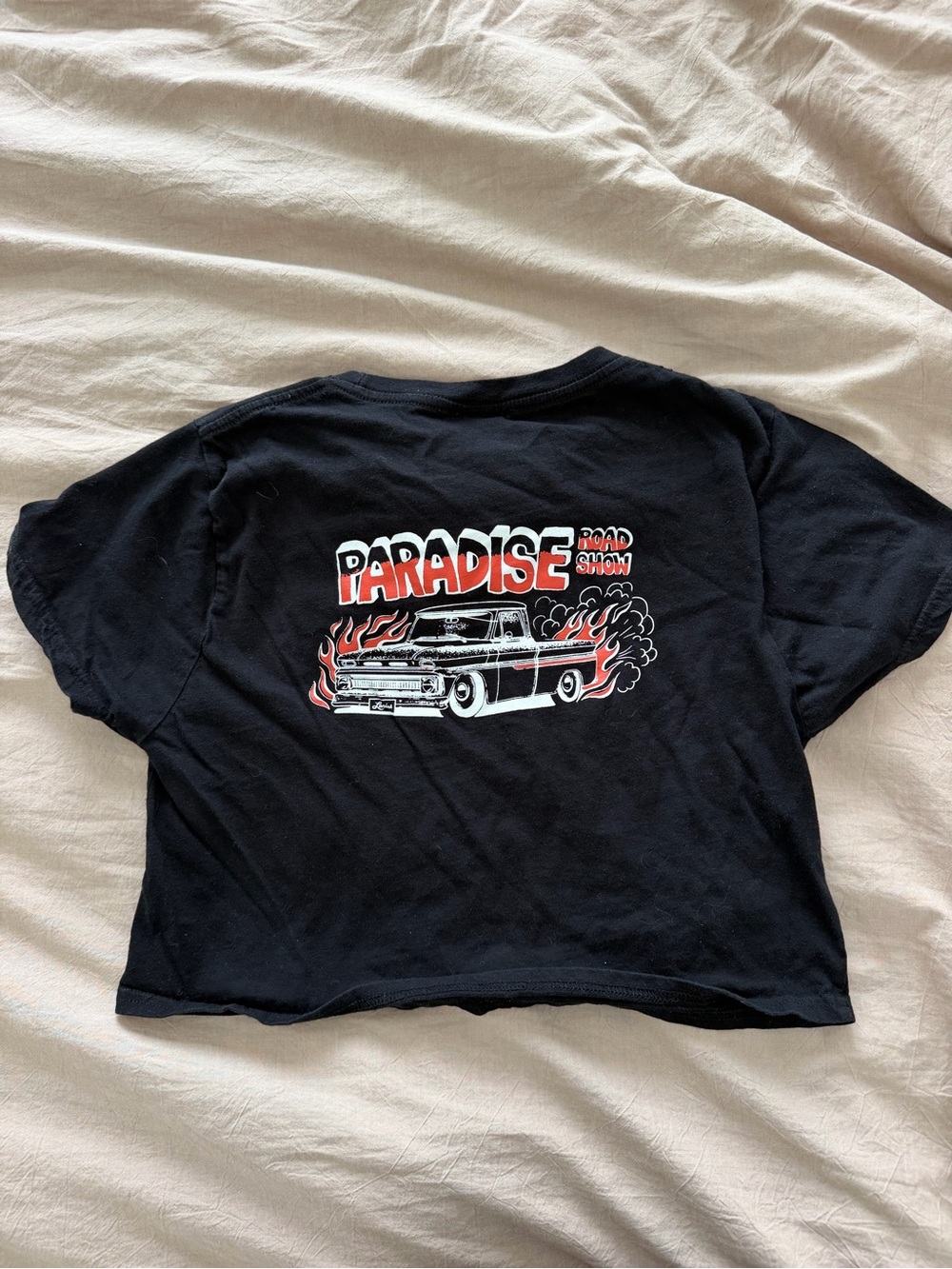 Paradise Road Show Black Graphic Crop Vintage Truck & Moto Tee (S)